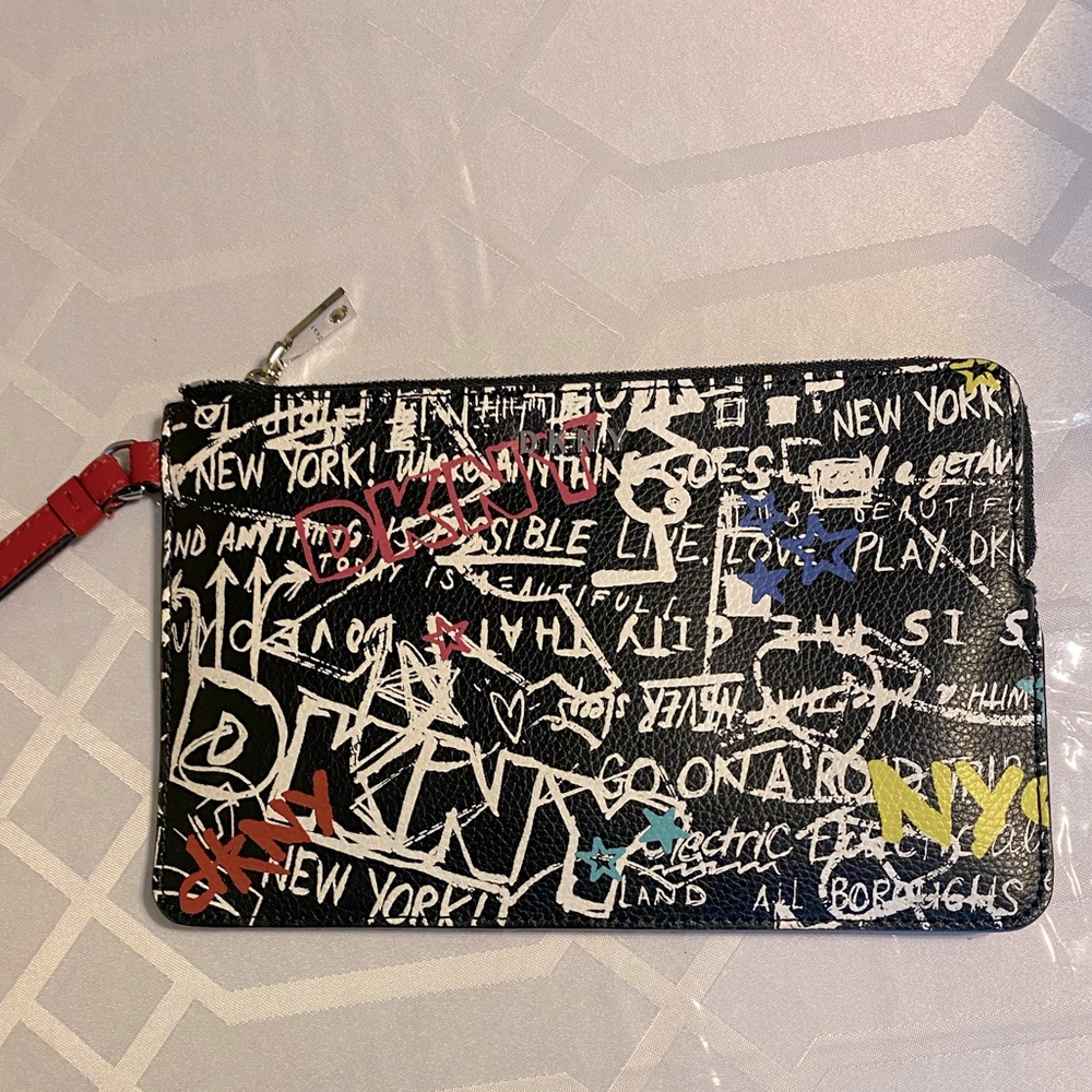 Wristlet